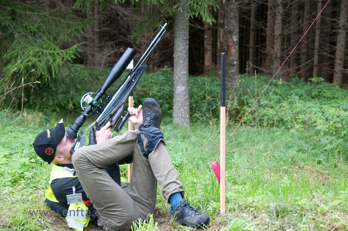 Nice acrobatics! Parol Jalakas EE, Weihrauch HW 97 KT, Nikko Stirling Diamond 10-50x60